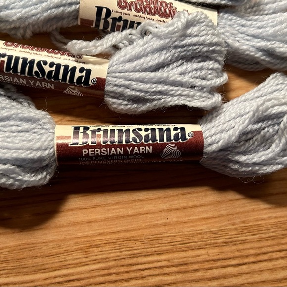 Wool Yarn Persian Brunsana Brunswick blue 10 skeins - Picture 4 of 4